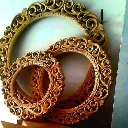 Carved Round Mirror Frames